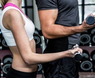 Melhores exercícios para desenvolver seu bíceps