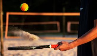 Como organizar um torneio de beach tennis sem dar bola fora