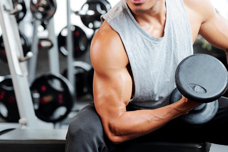 Como treinar biceps